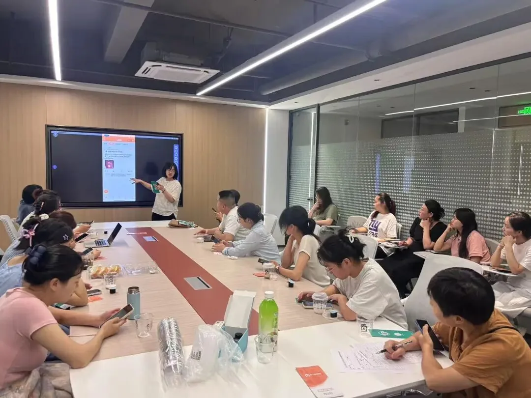 【多代同楼·为爱赋能】——2025“社区版”多代同楼陪伴者培训交流会(第一期)顺利举办!原文配图(图 5)