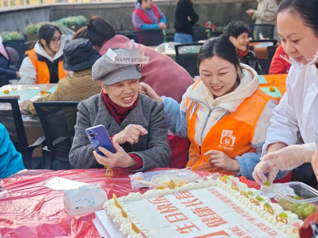 “舌尖晚年 美好食光”结对家庭美食制作品鉴暨“6、7、8、9”长者集体生日会圆满成功原文配图(图 9)