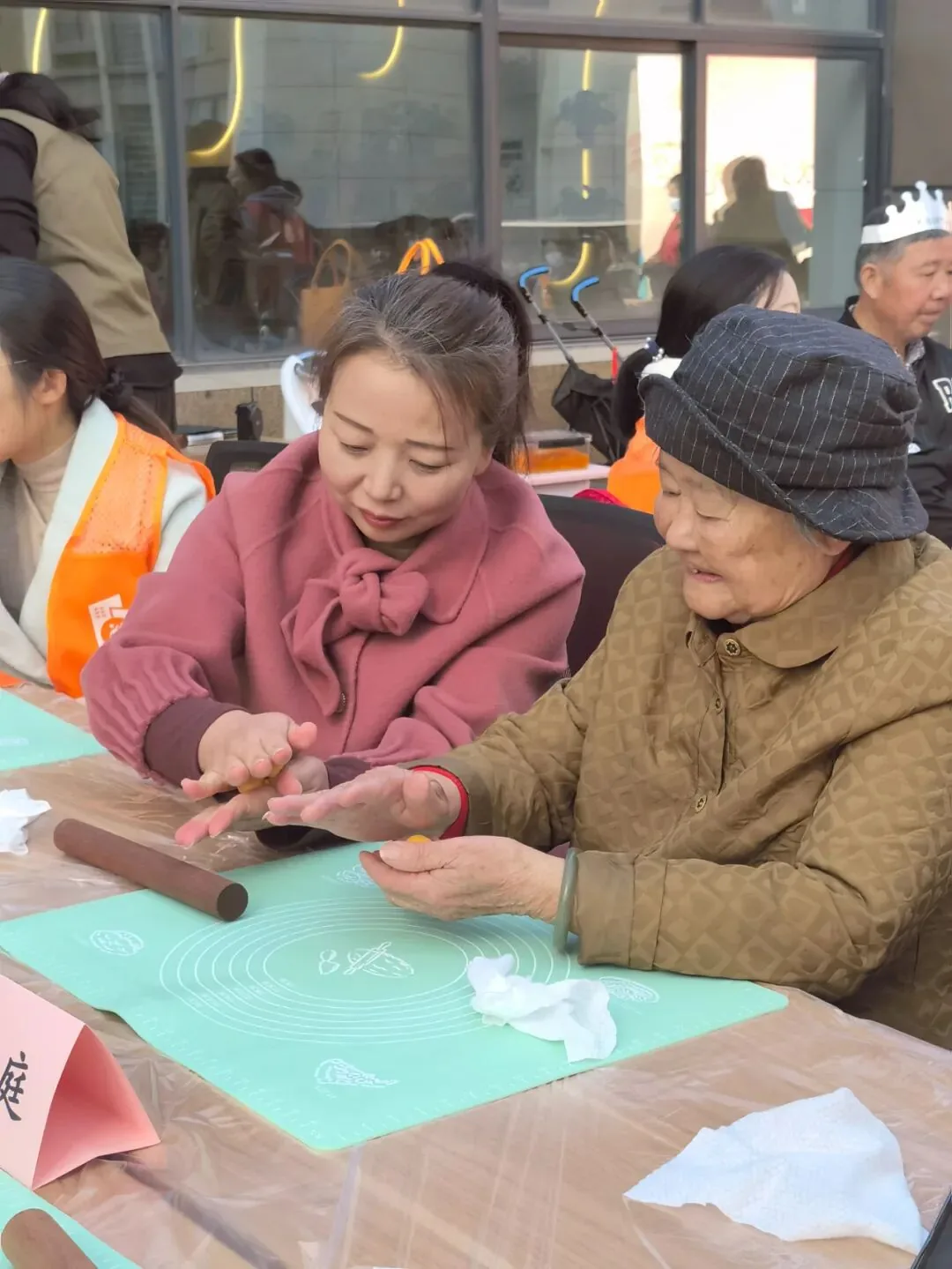 “舌尖晚年 美好食光”结对家庭美食制作品鉴暨“6、7、8、9”长者集体生日会圆满成功原文配图(图 5)