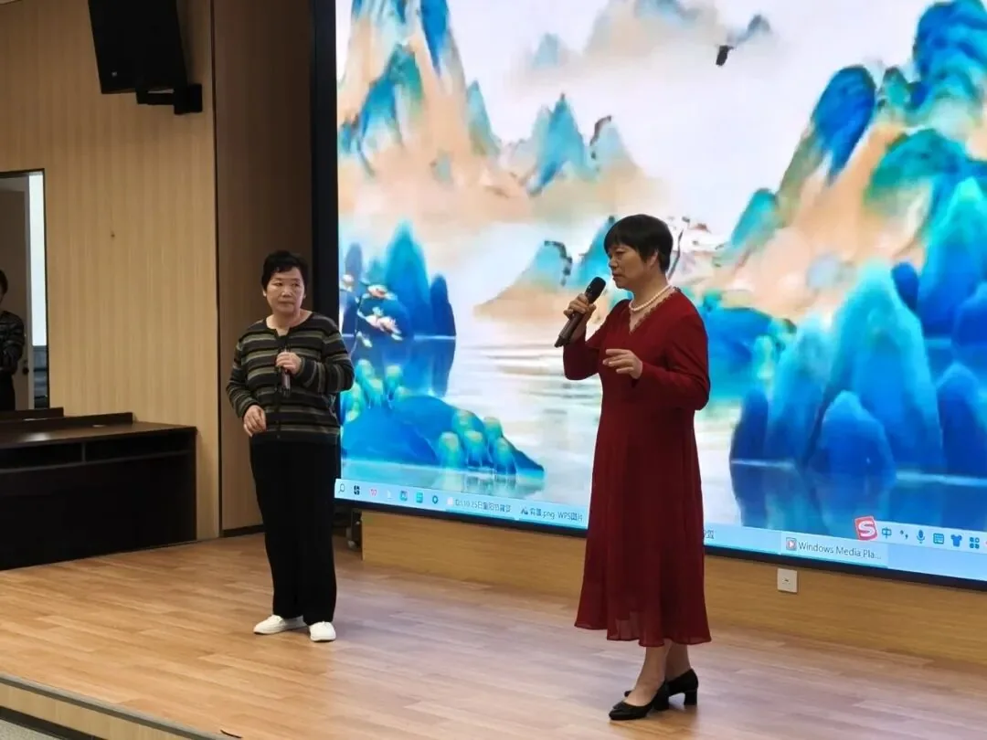 “青丝银话 同乐重阳”---社区版多代同楼“青丝银话”社团共建成果展示暨重阳节慰问表演特别活动圆满成功原文配图(图 7)