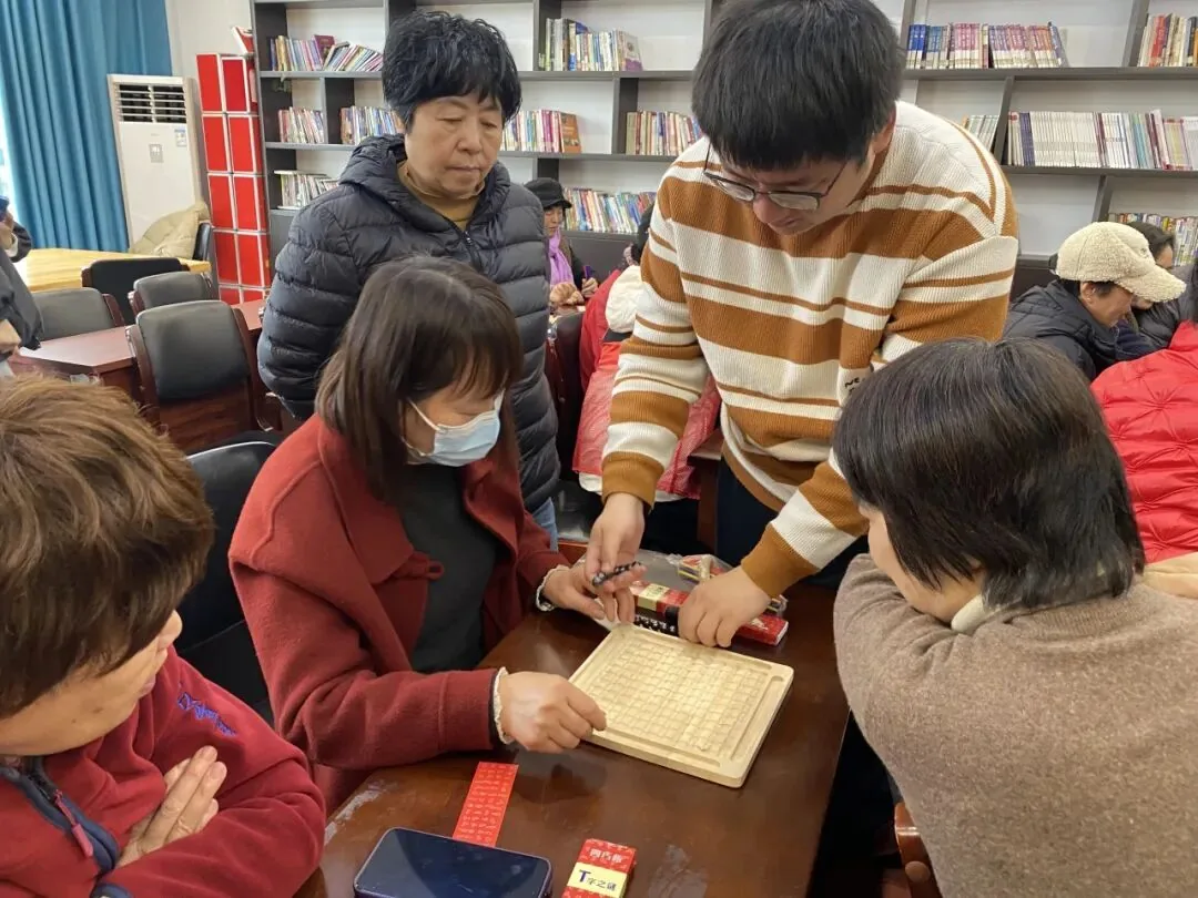 趣味木玩,快乐相伴——“一路同行,守护有温度的记忆”原文配图(图 4)