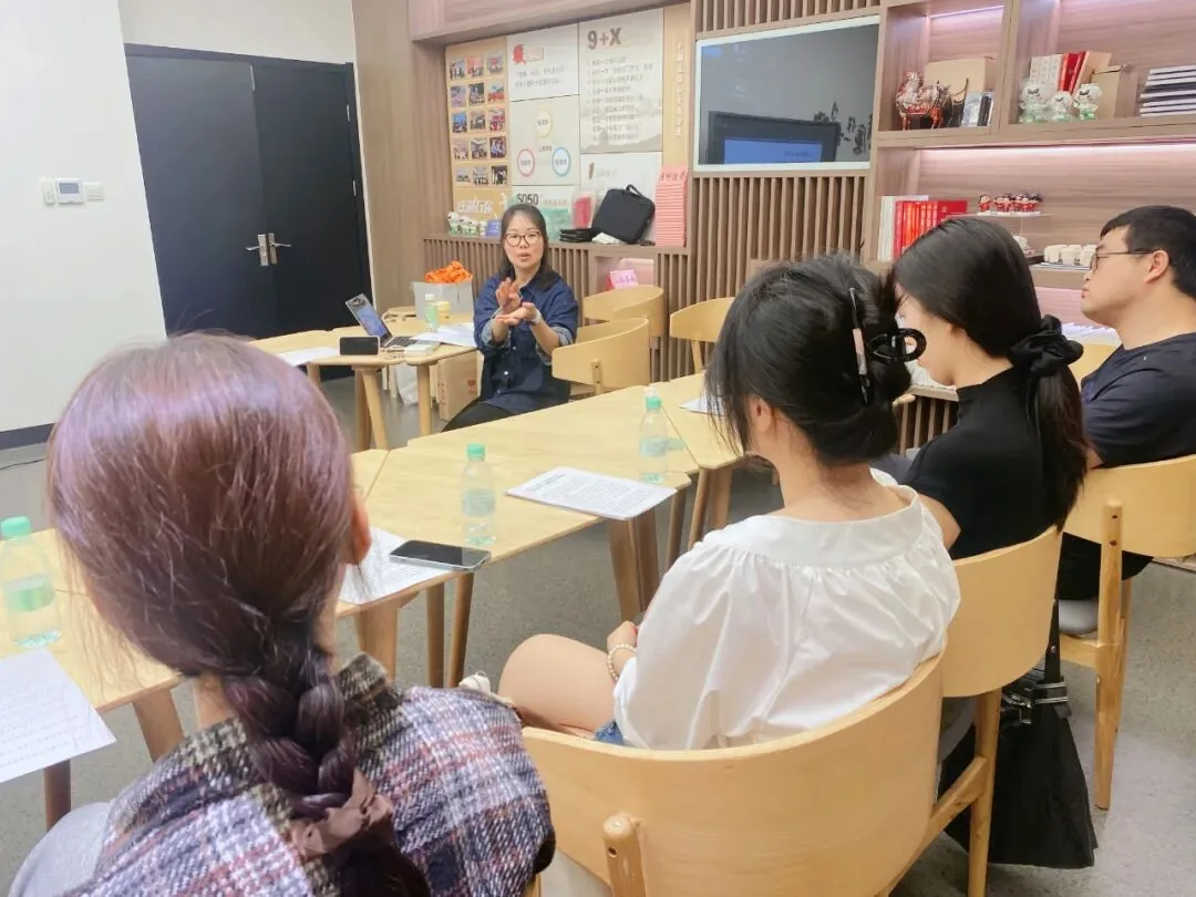 “我爱饭米粒”----多代同楼长者陪伴计划召开“社区版”陪伴者交流分享会原文配图(图 2)