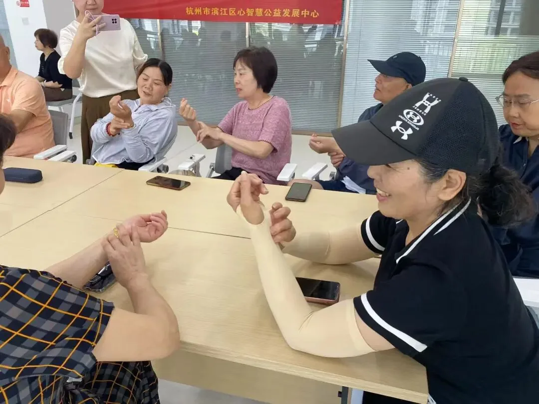 乐活晚年|草本香韵,健康端午 ——驱蚊香包体验活动原文配图(图 8)
